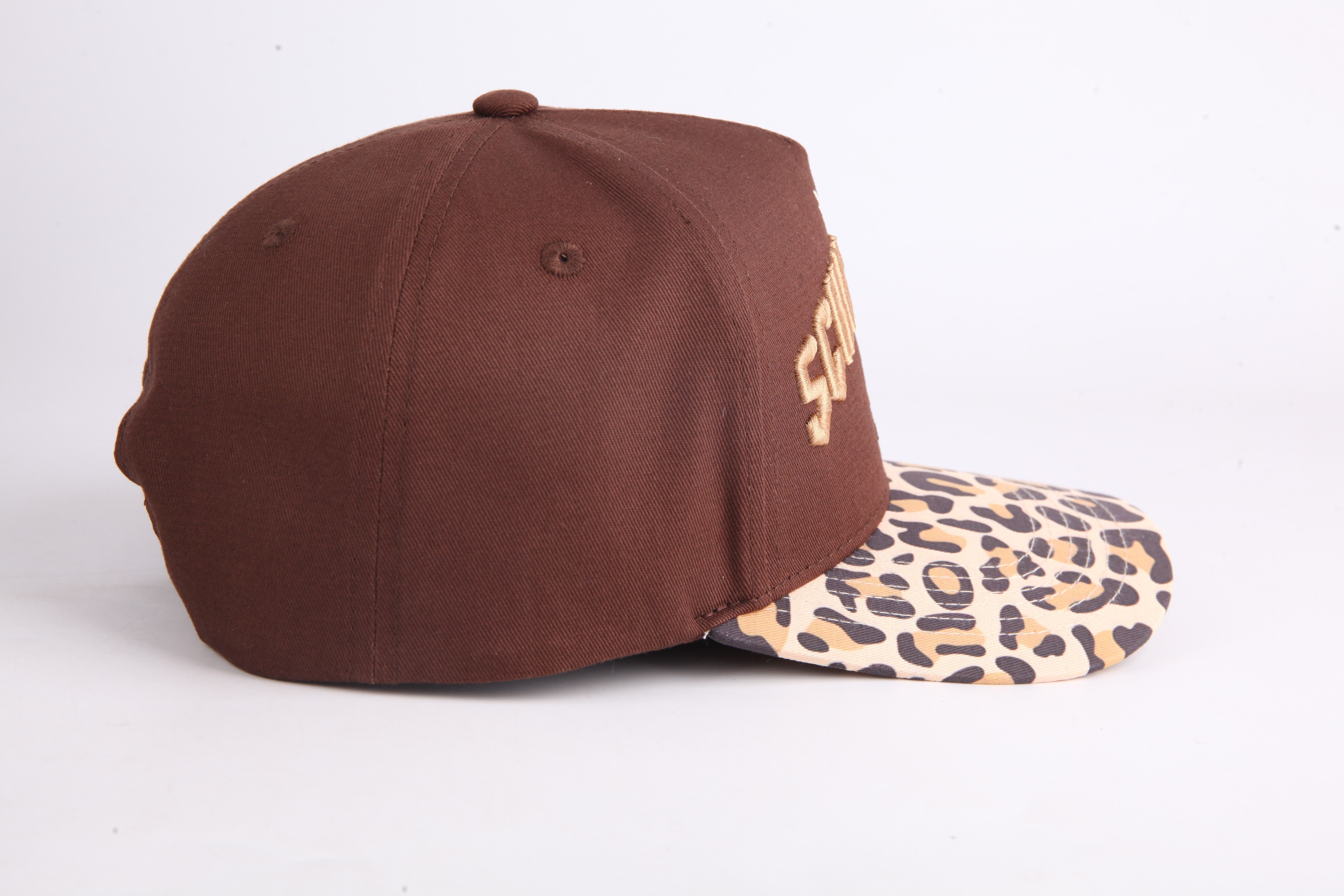 Bespoke 100% Cotton Curved Brim Baseball Cap Custom Logo Maker